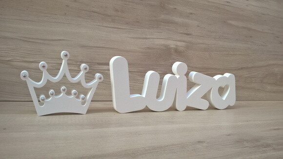 Nome de mesa em MDF Mod PK Coração + Coroa - Luiza 10 cm