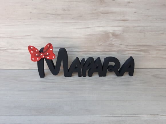 Nome de mesa em MDF Modelo Disney - Mayara - 10 cm