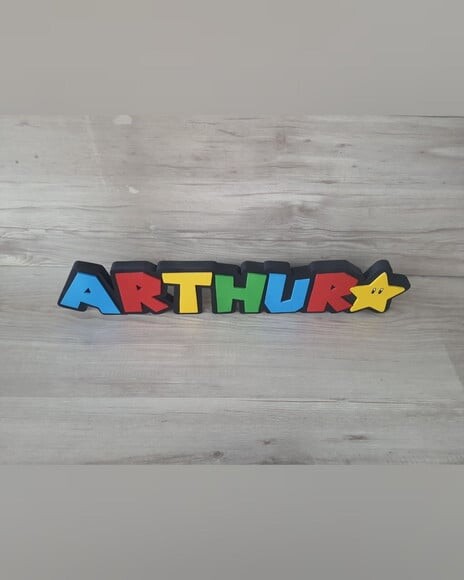 Nome de Mesa Tema Super Mario - Arthur - 10 cm