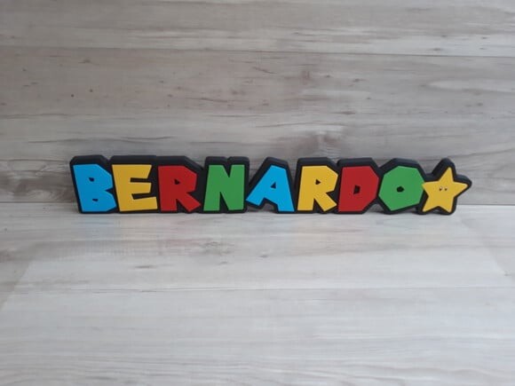 Nome de Mesa Tema SUPER MARIO - BERNARDO - 10 cm