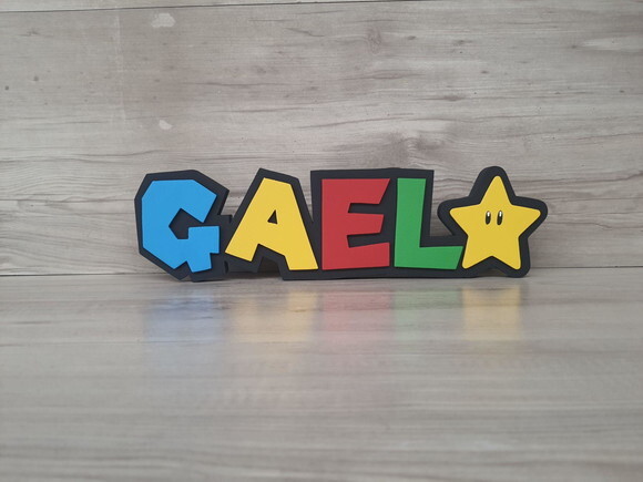 Nome de Mesa Tema Super Mario - Gael - 10 cm