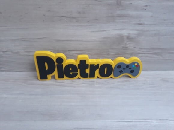 Nome de Mesa Tema Video Game - Pietro - 10 cm