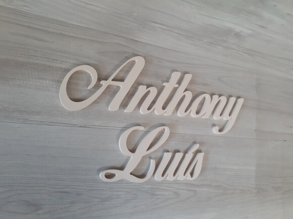 Nome de Parede em mdf Linha Clássicos Bop Anthony Luís 13 cm