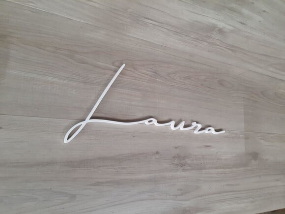 Nome de Parede Personalizado em mdf Linha Ty - Laura - 20 cm