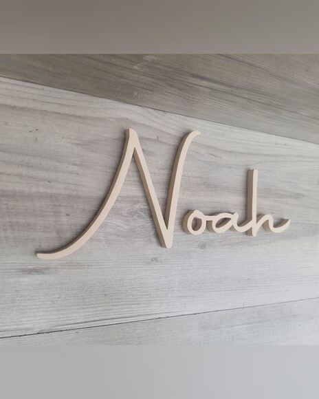 Nome de Parede Personalizado mdf Linha Aut - Noah