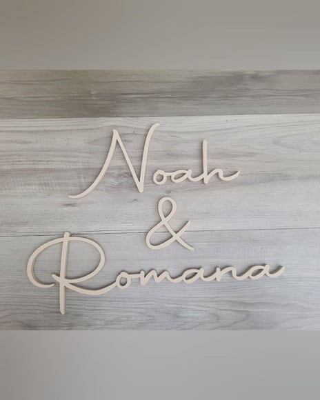 Nome de Parede Personalizado mdf Linha Aut - Noah & Romana