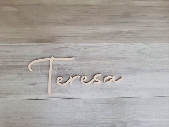 Nome de Parede Personalizado mdf Linha Aut - Teresa