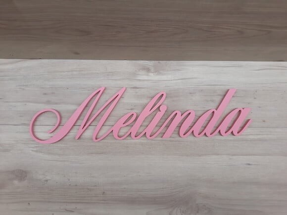Nome Decorativo de Parede em MDF Mod ACP2 - Melinda - 13 cm