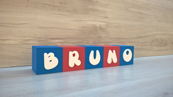 Nome em Cubos - Mod Infantil - 10 x 10 x 10 cm - 5 Letras