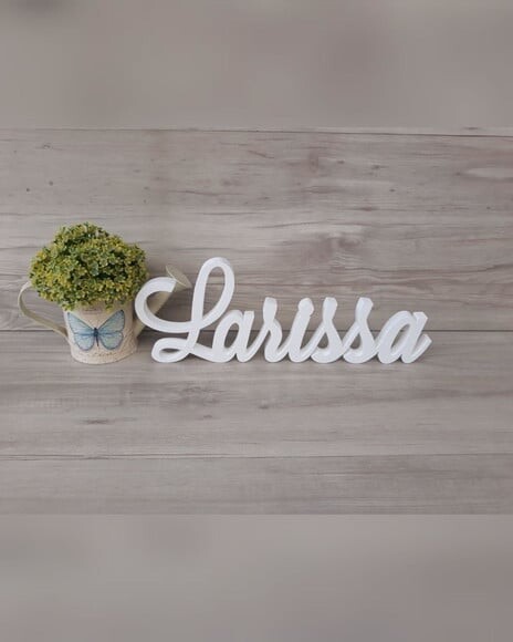 Nome em mdf - Peça de Mesa Linha Ls - Larissa 13 cm