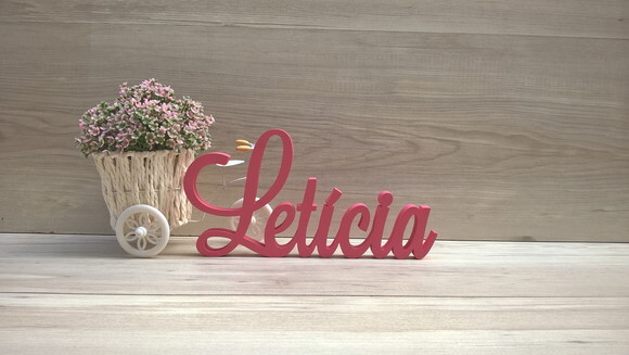 Nome em mdf - Peça de Mesa Linha Ls - Letícia 10 cm