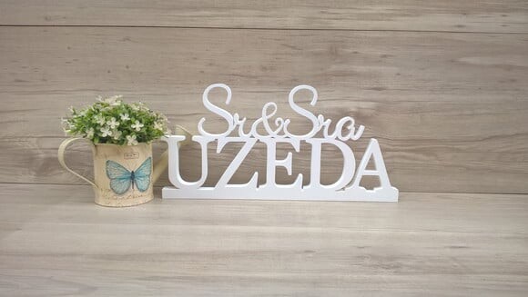 Nome em mdf - Peça de mesa Sr e Sra com Sobrenome