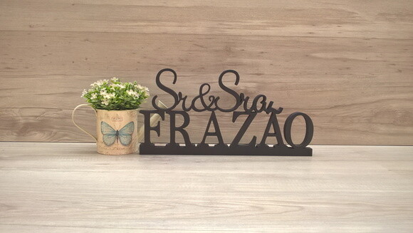 Nome em mdf - Peça de mesa Sr e Sra com Sobrenome