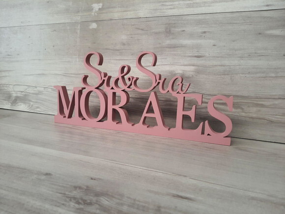 Nome em mdf - Peça de Mesa Sr e Sra com Sobrenome