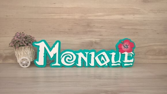 Nome em MDF - Peça de mesa Tema MOANA - Monique 15 cm