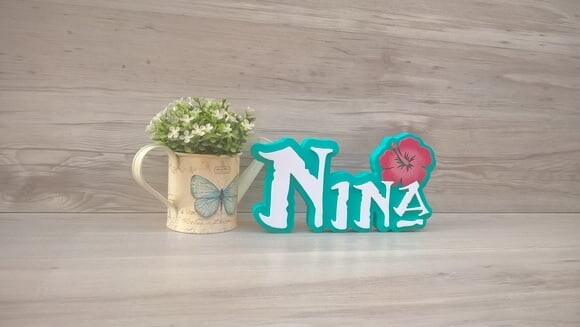 Nome em MDF - Peça de mesa Tema MOANA - Nina 12 cm