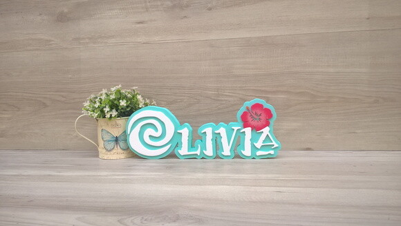 Nome em MDF - Peça de mesa Tema MOANA - Olivia 12 cm