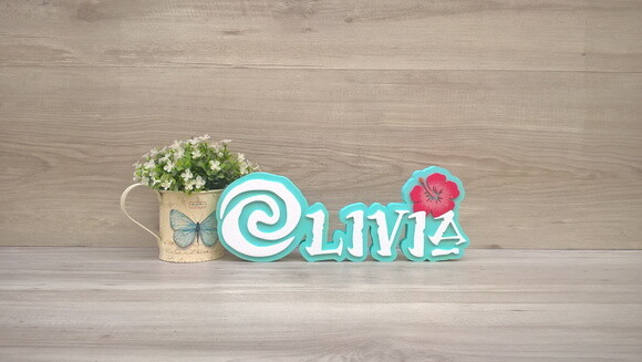 Nome em MDF - Peça de mesa Tema MOANA - Olivia 12 cm