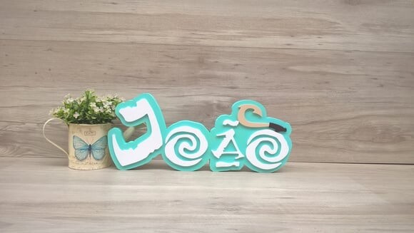 Nome em MDF - Peça de mesa Tema MOANA/ MAUI - João 15 cm