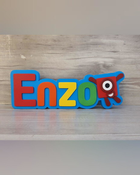 Nome em mdf - Peça de Mesa Tema Numberblocks - Enzo 10 cm
