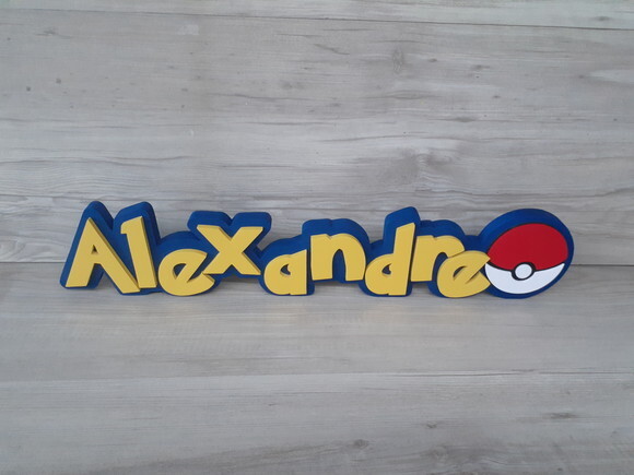 Nome Em Mdf - Peça De Mesa Tema Pokemon - Alexandre - 10 Cm