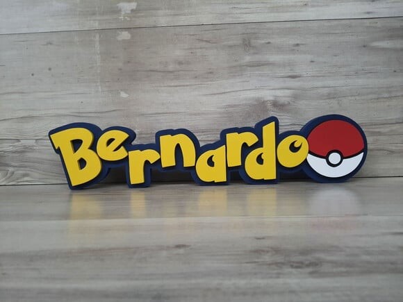 Nome Em Mdf - Peça De Mesa Tema Pokemon - Bernardo - 10 Cm