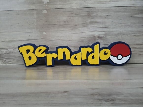 Nome Em Mdf - Peça De Mesa Tema Pokemon - Bernardo - 10 Cm