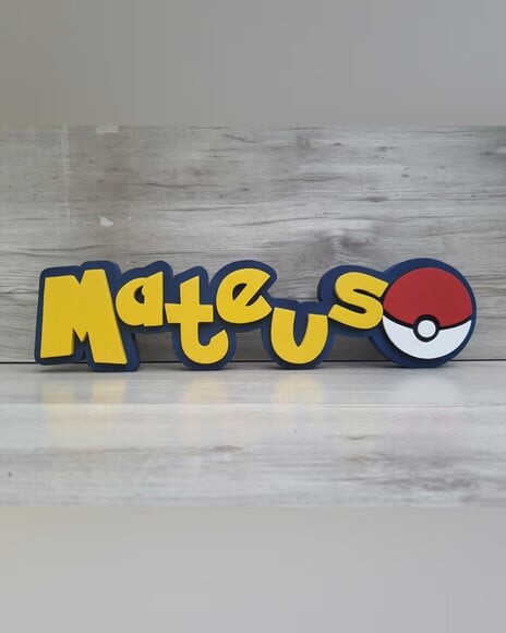 Nome em mdf - Peça de Mesa Tema Pokemon - Mateus - 10 cm