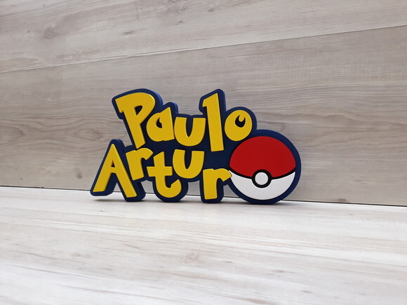 Nome em MDF - Peça de mesa Tema POKEMON - Paulo Artur 18 cm