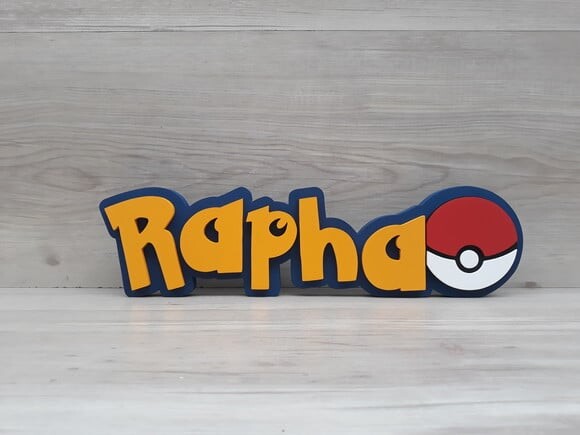 Nome em MDF - Peça de mesa Tema POKEMON - Rapha 10 cm