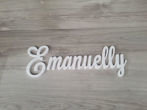 Nomes de Parede em mdf - Linha Ls - Emanuelly - 15 cm