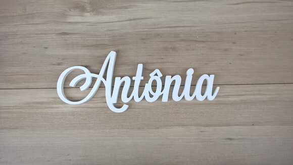 Nomes de Parede em MDF - Linha LS -Antônia 15 cm