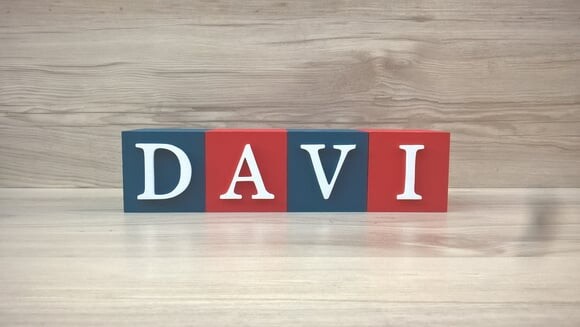 Nomes em Cubos - Mod. Clássico - 6 x 6 x 6 cm - 4 Letras