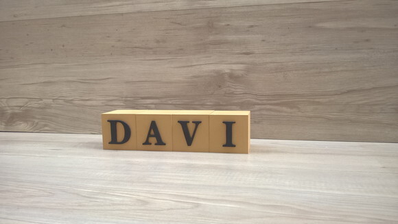 Nomes em Cubos - Mod. Clássico - 6 x 6 x 6 cm - 4 Letras