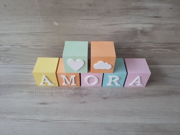 Nomes em Cubos - Mod. Clássico - 6 x 6 x 6 cm - 7 Letras