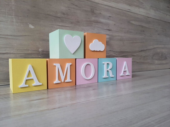 Nomes em Cubos - Mod. Clássico - 6 x 6 x 6 cm - 7 Letras