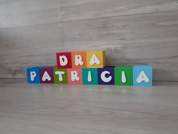 Nomes em Cubos - Mod. Infantil - 6 x 6 x 6 cm - 11 Letras