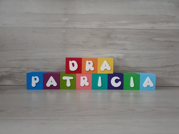 Nomes em Cubos - Mod. Infantil - 6 x 6 x 6 cm - 11 Letras
