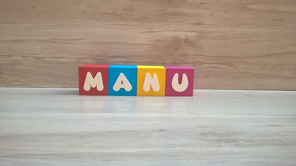 Nomes em Cubos - Mod. Infantil - 6 x 6 x 6 cm - 4 Letras