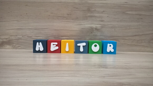 Nomes em Cubos - Mod. Infantil - 6 x 6 x 6 cm - 6 Letras