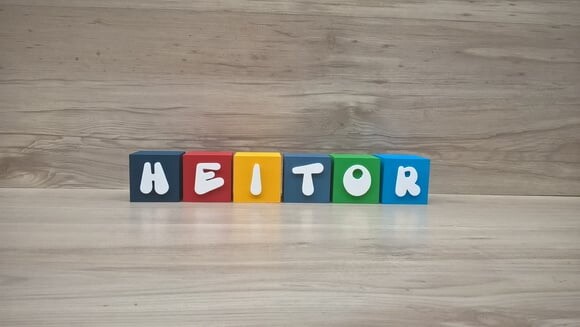 Nomes em Cubos - Mod. Infantil - 6 x 6 x 6 cm - 6 Letras
