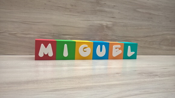 Nomes em Cubos - Mod. Infantil - 6 x 6 x 6 cm - 6 Letras