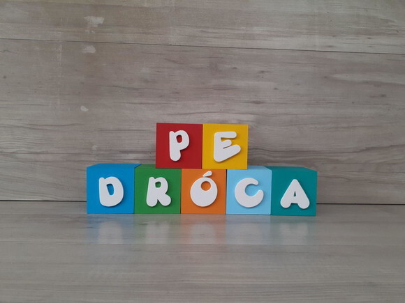 Nomes em Cubos - Mod. Infantil - 6 x 6 x 6 cm - 7 Letras