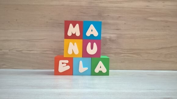 Nomes em Cubos - Mod. Infantil - 6 x 6 x 6 cm - 7 Letras