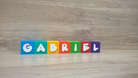 Nomes em Cubos - Mod. Infantil - 6 x 6 x 6 cm - 7 Letras