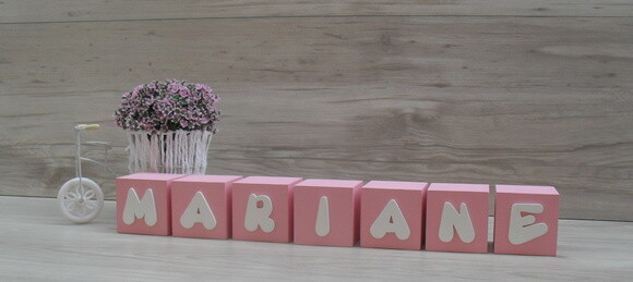 Nomes em Cubos - Mod. Infantil - 6 x 6 x 6 cm - 7 Letras