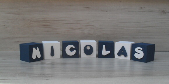 Nomes em Cubos - Mod. Infantil - 6 x 6 x 6 cm - 7 Letras
