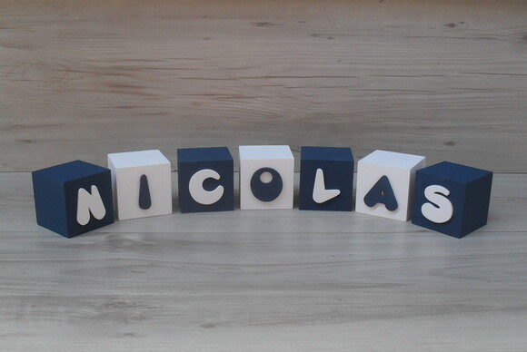 Nomes em Cubos - Mod. Infantil - 6 x 6 x 6 cm - 7 Letras
