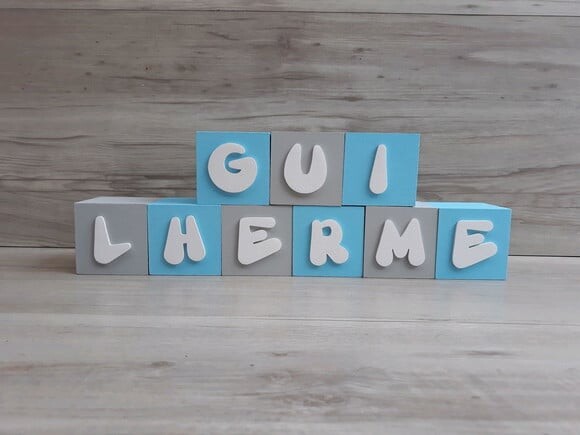 Nomes em Cubos - Mod. Infantil - 6 x 6 x 6 cm - 9 Letras