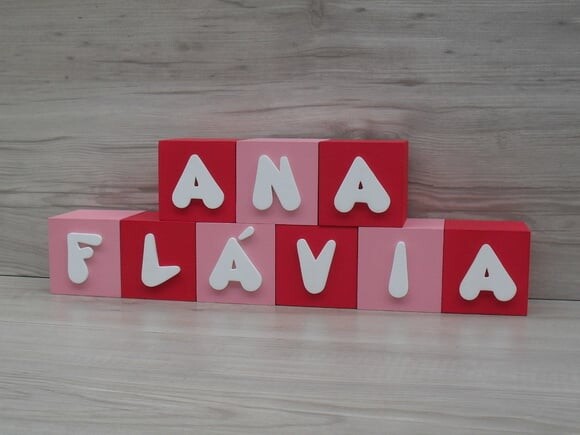 Nomes em Cubos - Mod. Infantil - 6 x 6 x 6 cm - 9 Letras